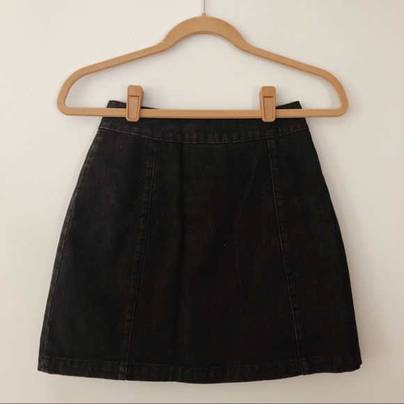PRICE DROP Urban Outfitters BDG Jean Skirt - Picture 2 of 4